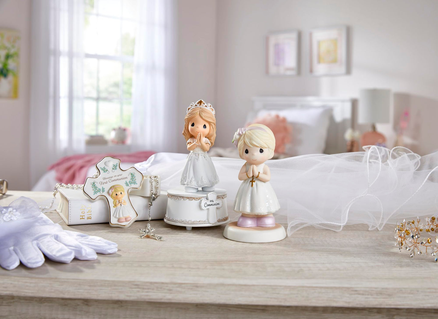 Precious Moments Blessings On Your First Communion, Bisque Porcelain Rosary Box with Rosary, First Communion Gift for Girls, Religious Keepsake for Catholic and Christian Faith