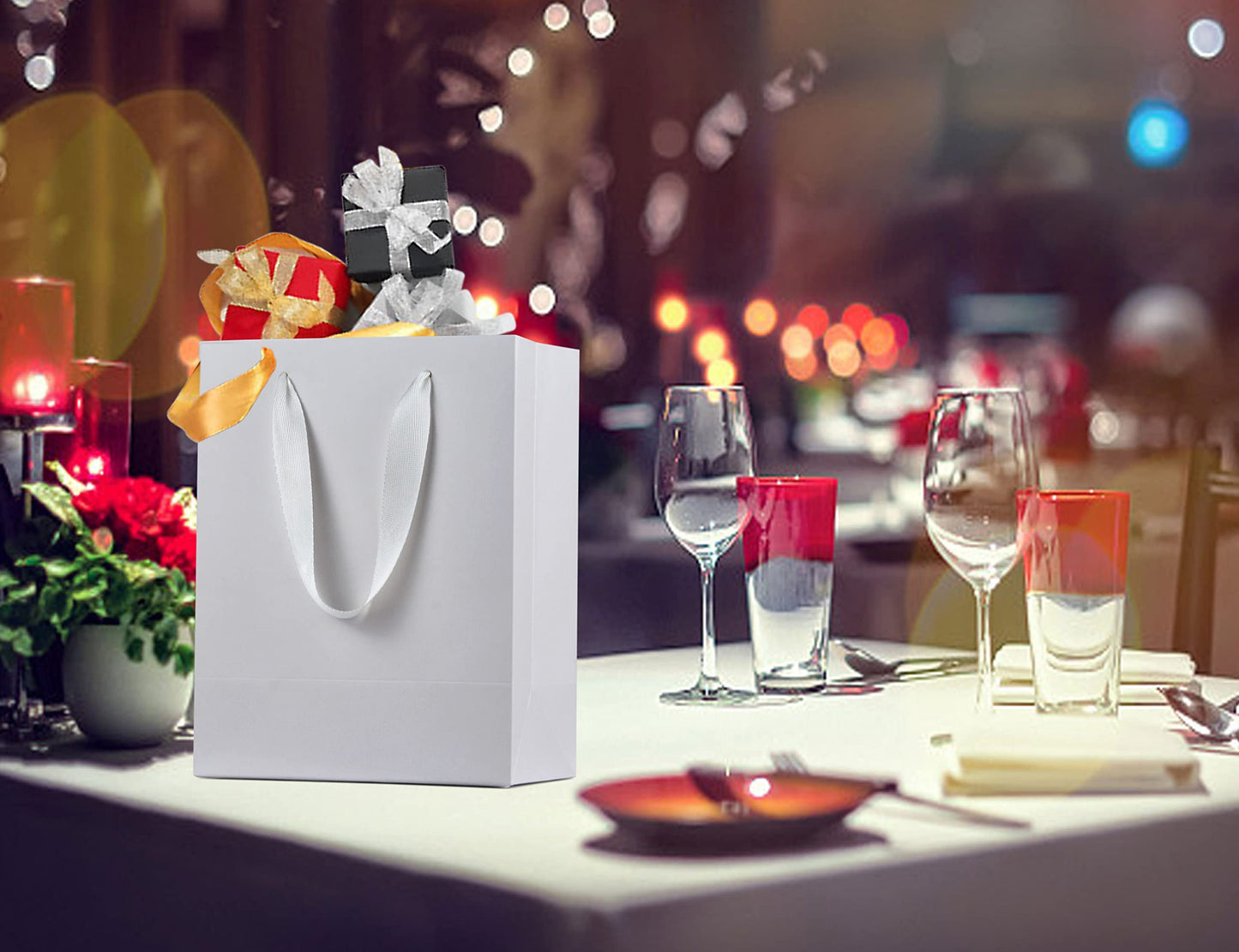 HUAPRINT White Paper Bags - Small Gift Bags with Handles, 20 Pack, 7x4x9inch, Retail & Party Favor Bags, Wedding Bags