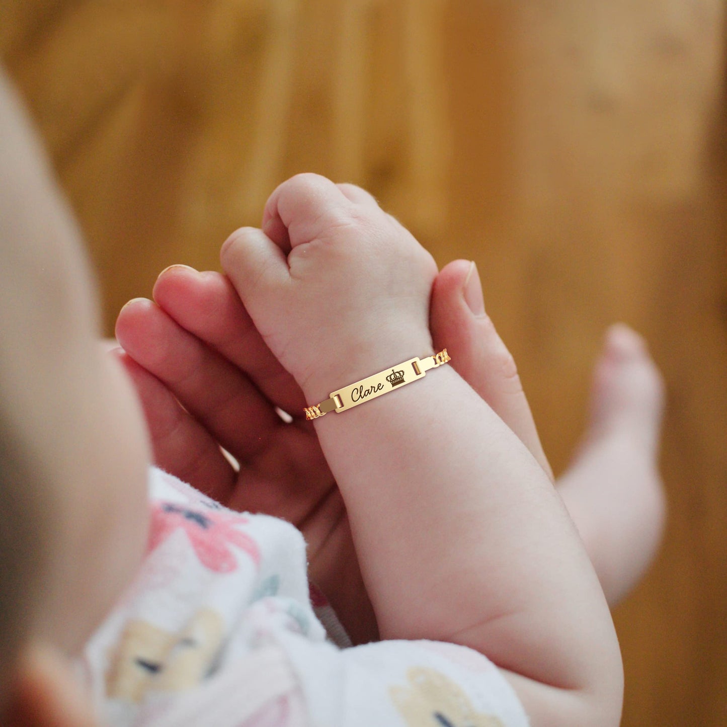 PUREFLY - Personalized Baby Name Bracelets with Birthstone, 18k Gold Plated, Adjustable Length, Double-Sided Customisable, with Gift Wrap