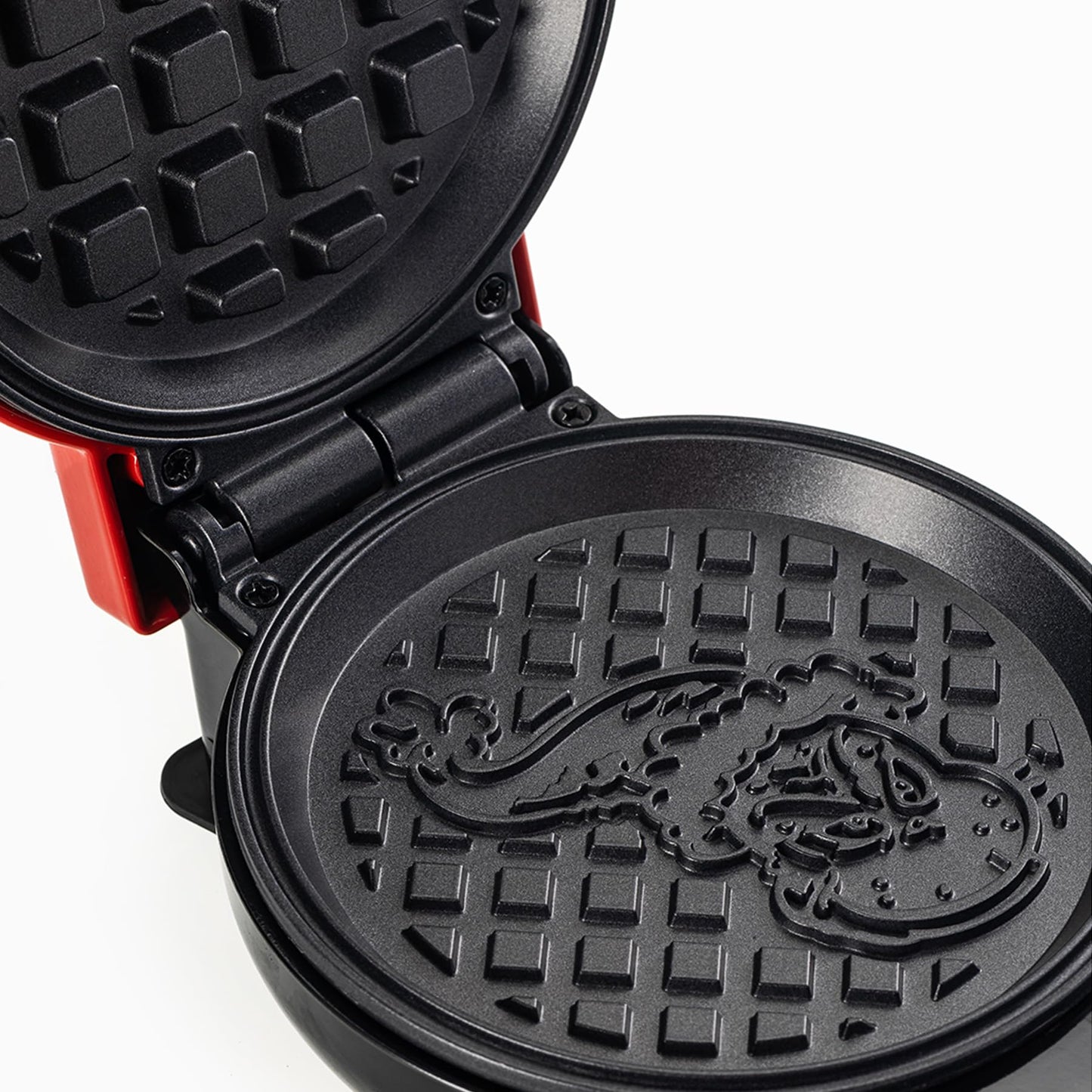 Uncanny Brands Dr. Seuss Grinch Mini Waffle Maker - Small Kitchen Appliance
