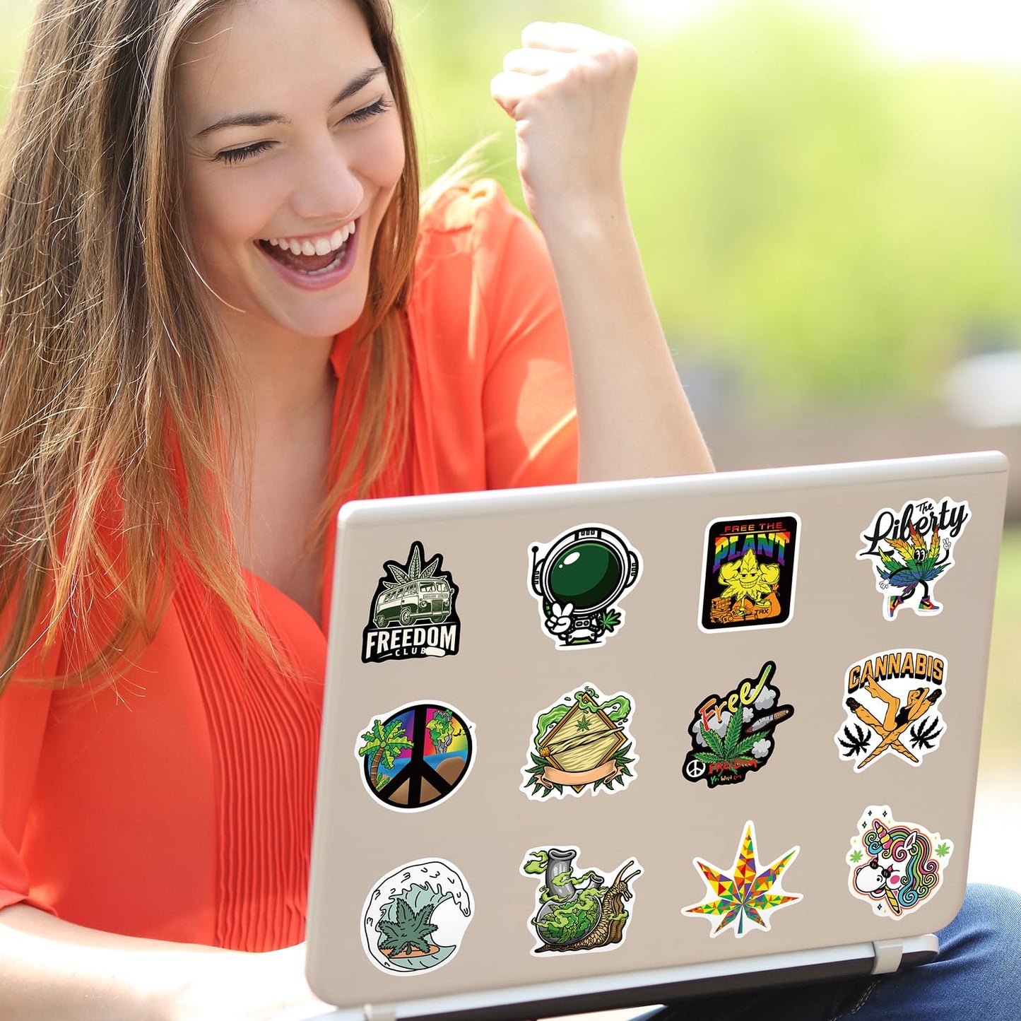 100 pcs Trippy Weed Stickers,Leaf Pot Stickers Decals for Adults Girls Mens.Skull Horror 420 Stickers for Water Bottles Laptops.Marijuana Weed Accessory Merch Gift Party Favors