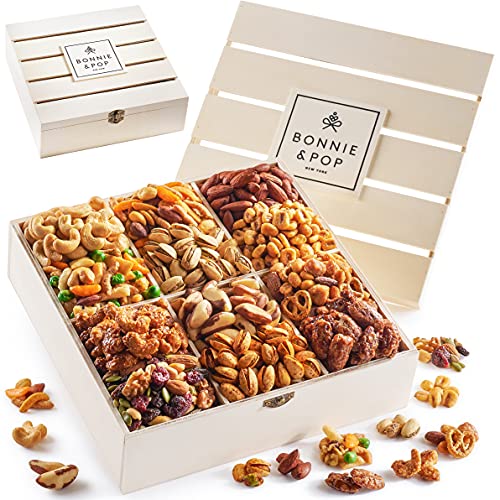 Christmas Nut Gift Basket | Healthy Holiday Gift of Assorted Nuts in Reusable Wood Crate | Large Variety Tray with Unique Flavors | Parties, Holidays, Birthday, Sympathy, Office, Thank You, Him, Her | Bonnie & Pop