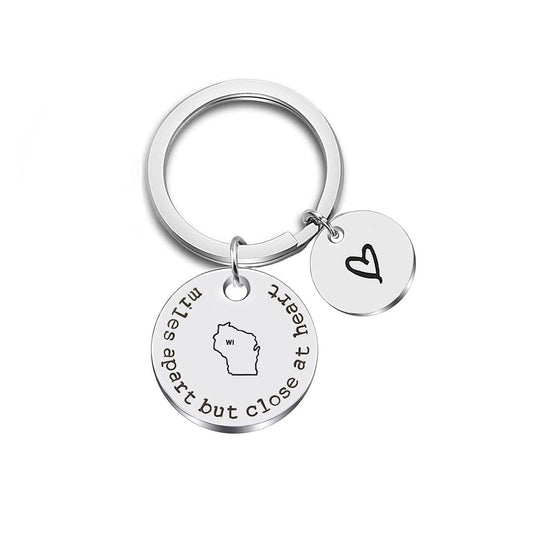 JJTZX Miles Apart but Close at Heart United States Keychain - Long Distance Relationship Gift