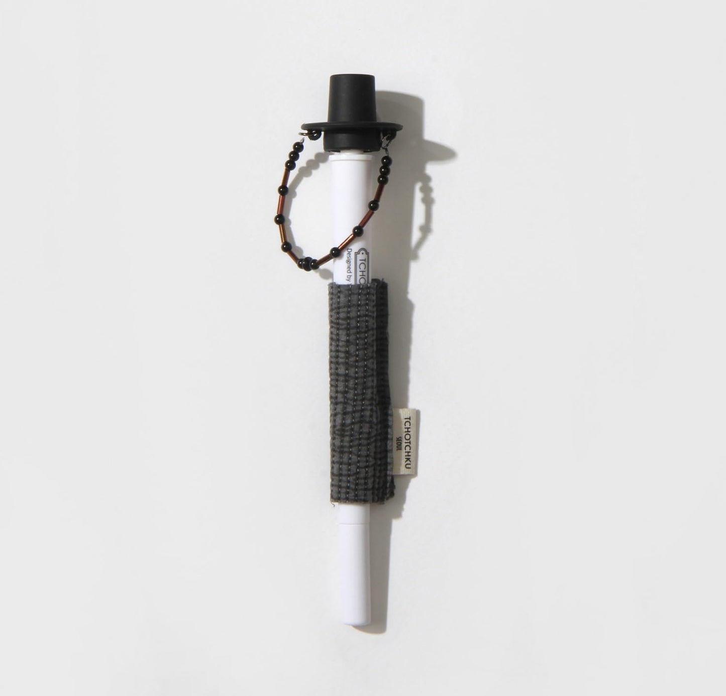 Handmade Korean Traditional Gat Hat & Hanbok Fabric Decorative Pen - Artisanal Stationery, Made in Korea, Unique Office Gift for K-Drama Fans and Cultural Collectors