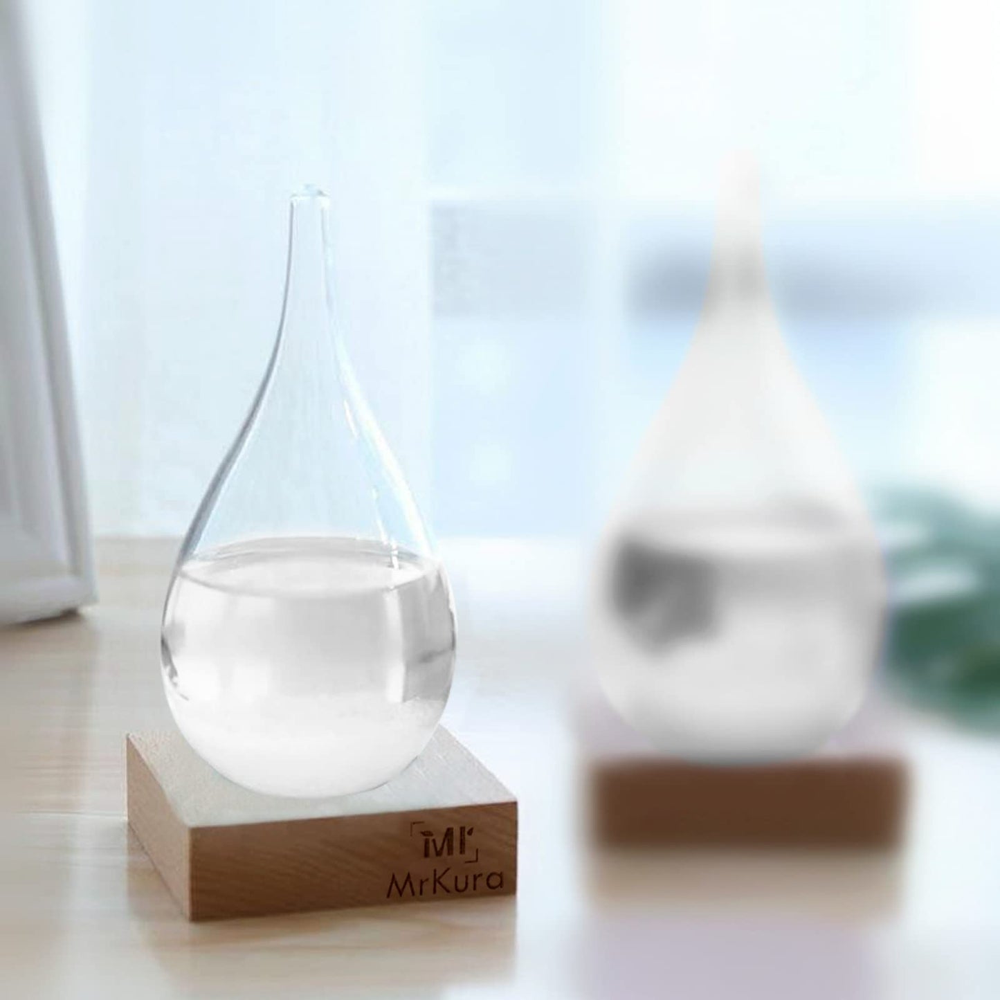 Storm Glass Crystal Weather Forecast Bottle with Wooden Base, Decorative Drop-Shaped Glass Bottle Christmas Decoration for Home and Office Christmas Gift
