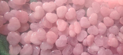 MAIBAOTA 45 mm Rose Quartz Crystals Mothers Day Birthday Gifts for Mom Women Large Heart Stone Healing Natural Reiki Gemstone Polished Heart Shaped Rocks Meditation