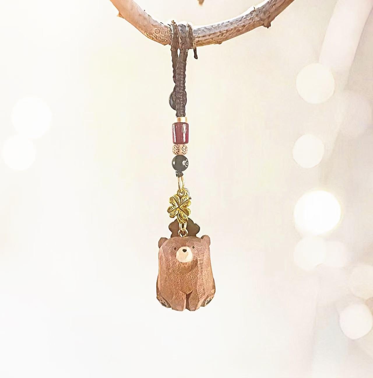 Handmade Wooden Bear & Horse Keychain with Four-Leaf Clover Charm, Cute Animal Lucky Keyring Gift
