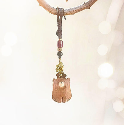 Handmade Wooden Bear & Horse Keychain with Four-Leaf Clover Charm, Cute Animal Lucky Keyring Gift