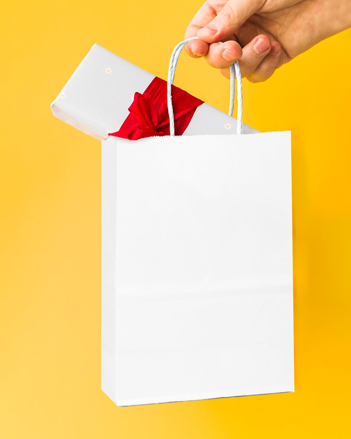 qiqee 50-Packs White Paper Gift Bags with Handles Bulk 4.5"x2.5"x6" Mini Size Party Favor Bags Multiple Uses