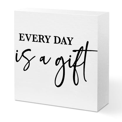 Inspirational Gifts for Women Men Friends, Everyday Is A Gift Wood Box Sign Decor for Home Room Office Cubicle Desk Shelf, Rustic Wooden Box Decorative Signs, 5.1x5.1Inch