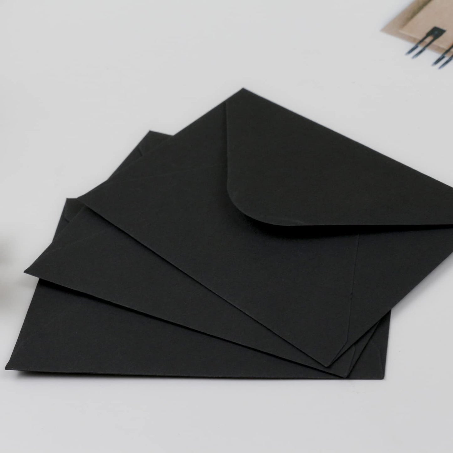 150 Packs of Gift Card Envelopes, Black Mini Envelopes, Gift Card Holder, Business Card Envelopes (4"x2.75") (black)