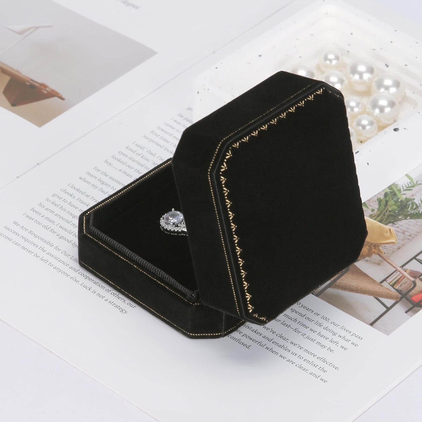 KUKUVR Velvet Necklace Box, Octagonal Luxury Pendant Gift Box for Wedding Engagement Proposal for Women (Black)