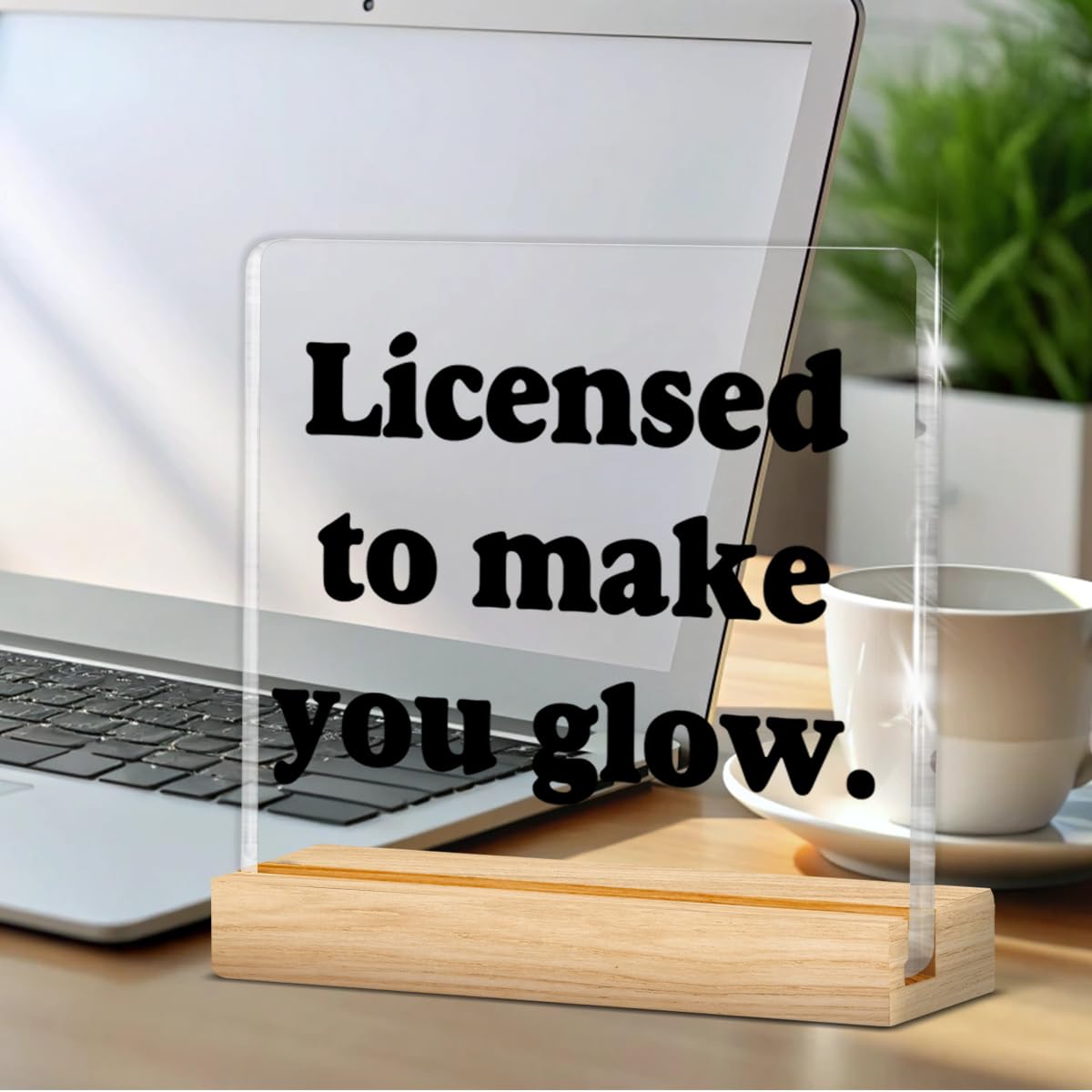Licensed Esthetician Desk Decor, Funny Gifts for Esthetician Beautician Cosmetologist, Acrylic Plaque Sign Home Office for Beauty Salon Decor, Birthday Thank You Gift
