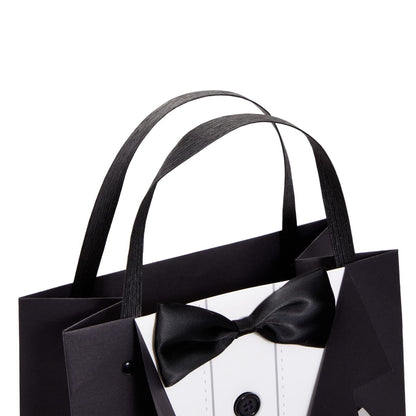 Sparkle and Bash Groomsmen Gift Bags With 3D Tuxedo Design, Satin Bow Tie & Real Buttons - Black, 6 Pack, 8 x 4.5 x 10 In - Wedding & Bachelor Party - Tuxedo Gift Bags for Men