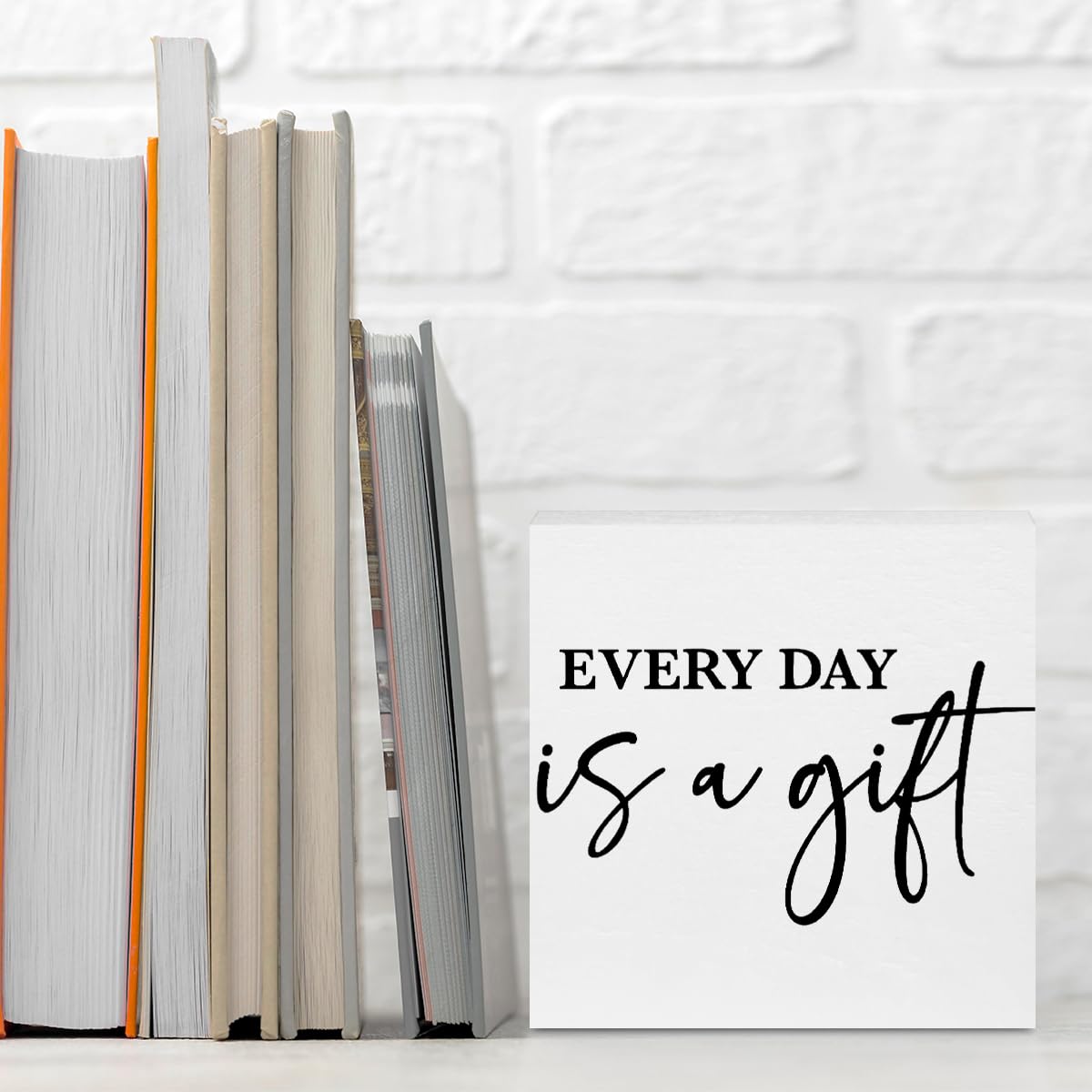 Inspirational Gifts for Women Men Friends, Everyday Is A Gift Wood Box Sign Decor for Home Room Office Cubicle Desk Shelf, Rustic Wooden Box Decorative Signs, 5.1x5.1Inch