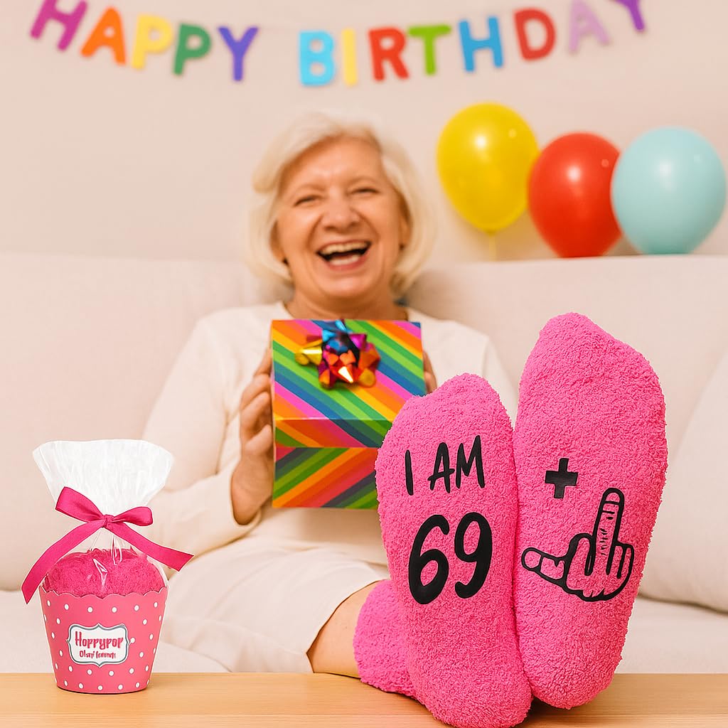 HAPPYPOP 70TH Birthday Gifts for Women - 61 62 63 64 65 66 67 68 69 70 Year Old Bday Socks