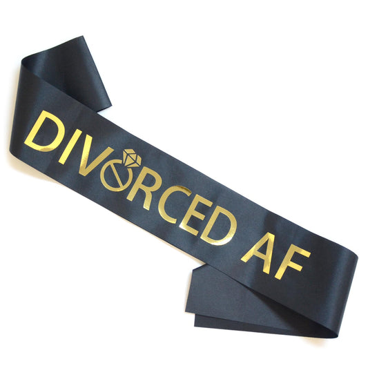 Luwigs Divorced AF Sash Black with Gold Lettering Divorce Party Sash Happy Divorced Party Decorations Divorce Gift Party Supplies Favors Decorations for Men Women (Black)