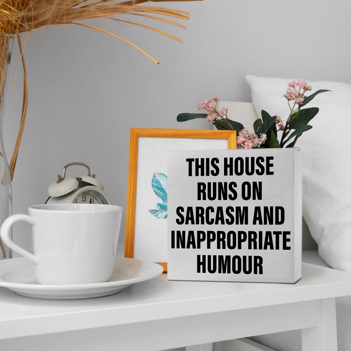 thoqii Home Decor Wooden Box Sign Funny Home Decoration for Living Room Bedroom Housewarming Gifts New Home House Decor, This House Runs on Sarcasm