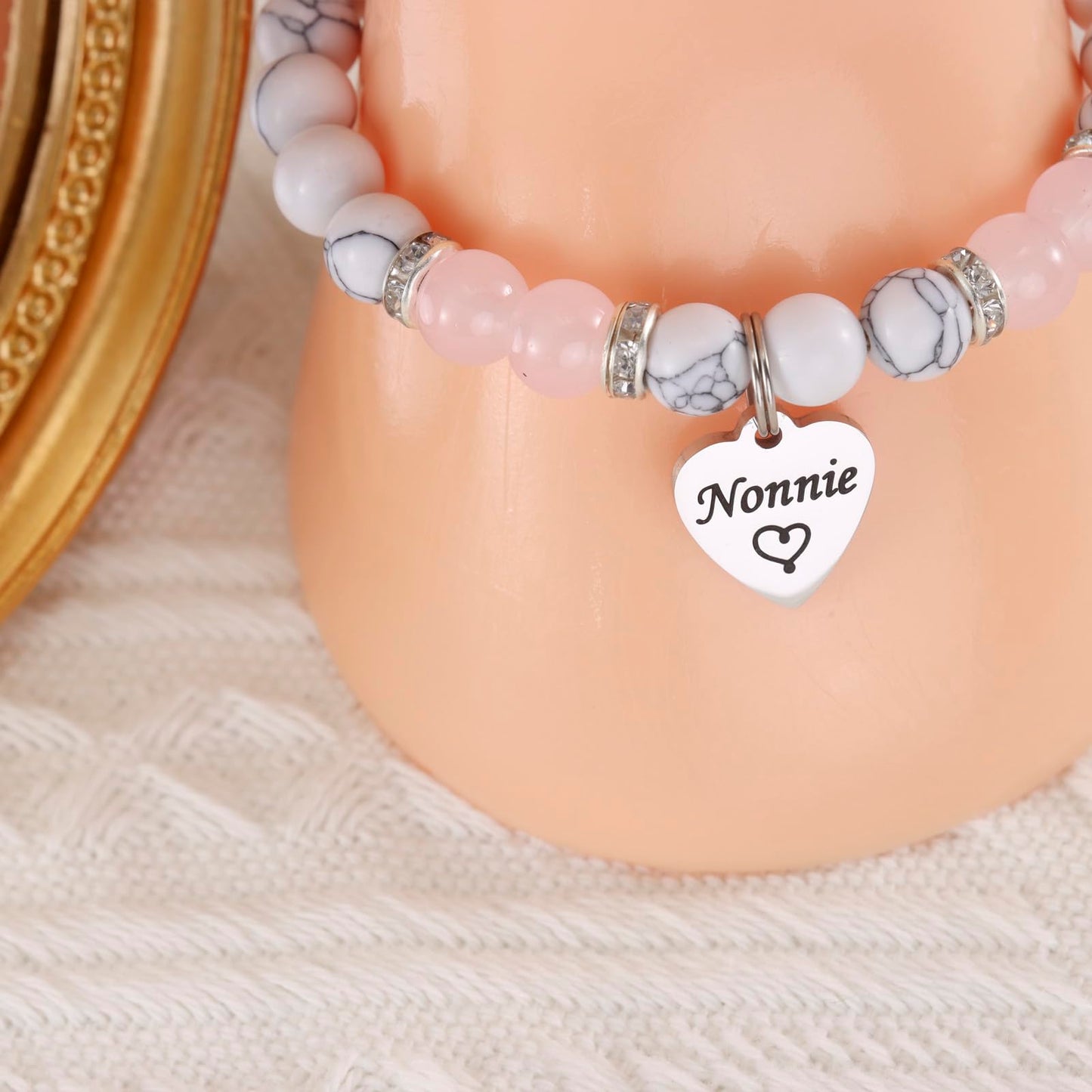 HUTIMY Nonnie Gift for Women from Grandkids Grandma Birthday Mothers Day Best Nonnie Bracelet