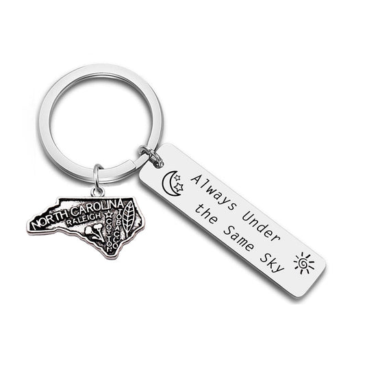 JJTZX Always Under the Same Sky US State Keychain Long Distance Map Keychain Graduation Gift between Best Friends