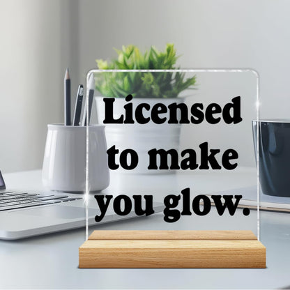 Licensed Esthetician Desk Decor, Funny Gifts for Esthetician Beautician Cosmetologist, Acrylic Plaque Sign Home Office for Beauty Salon Decor, Birthday Thank You Gift
