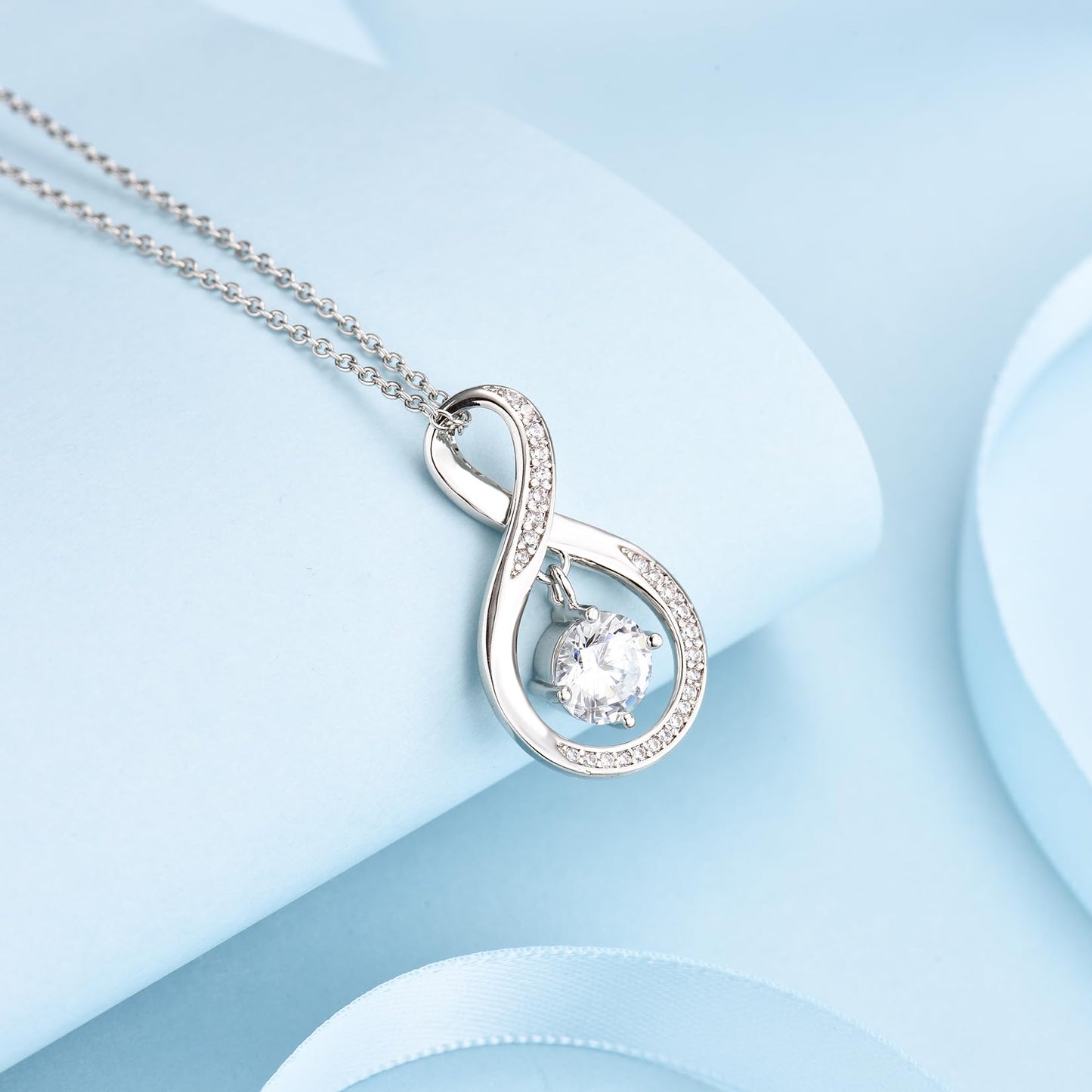 EPIRORA Gifts for Mom- Cubic Zirconia Love Knot Pendant Necklace for Mom/ Mother in Law/ Boyfriend's Mom/ Mother of the Bride/ Mother of the Groom, Dainty Jewelry Gifts for Wedding Birthday Christmas, 18"