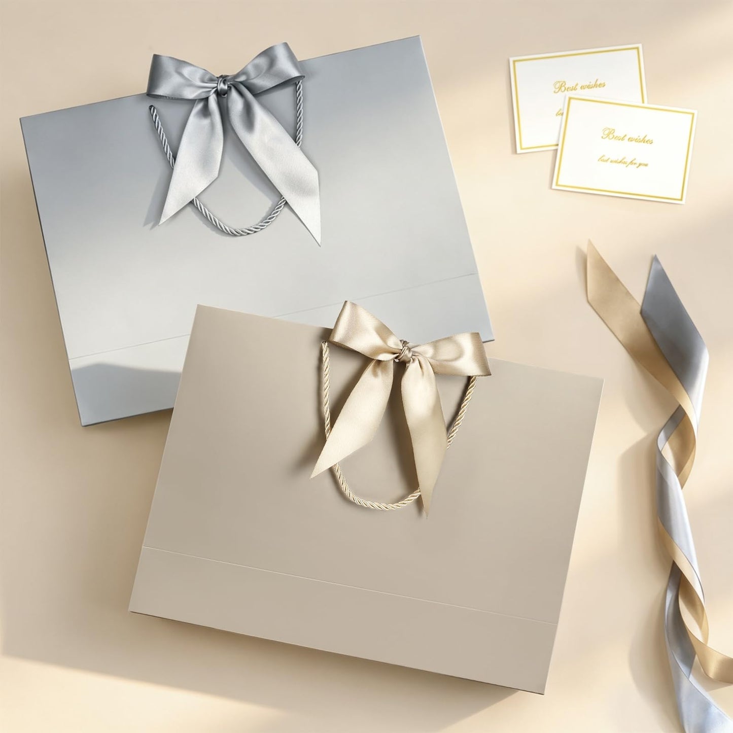 JMANNI Gift Bags with Handles, 13” Medium Gift Bag for Presents, 1 Pcs Bags with 2 Tissue Paper and 1 Cards for Graduation Baby Shower Wedding Fathers Day Mother's Day Birthday Party（champagne gold）