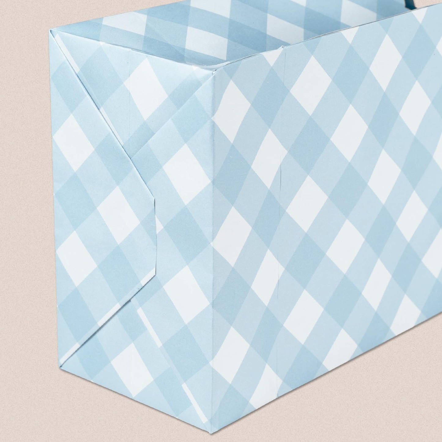 Small Gift Bags with Handles, 12-Pack Paper Party Favor Goodie Bags, 5.82 x 3.54 x 8.18 Inches, 6 Designs in Picnic Daydream, Ideal for Easter, Birthdays, Baby Showers, and Christmas Parties