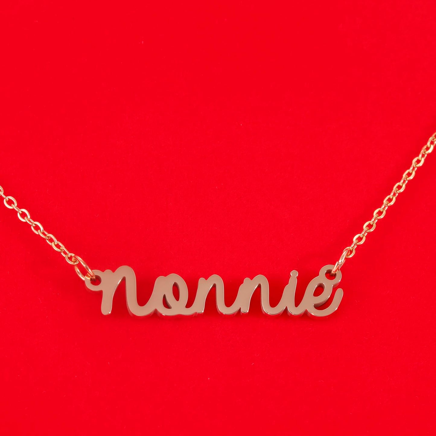 HUTIMY Nonnie Gift Necklace for Grandma Women Rose Gold Nonnies Mothers Day Ornament Best Nonnie ever Gifts