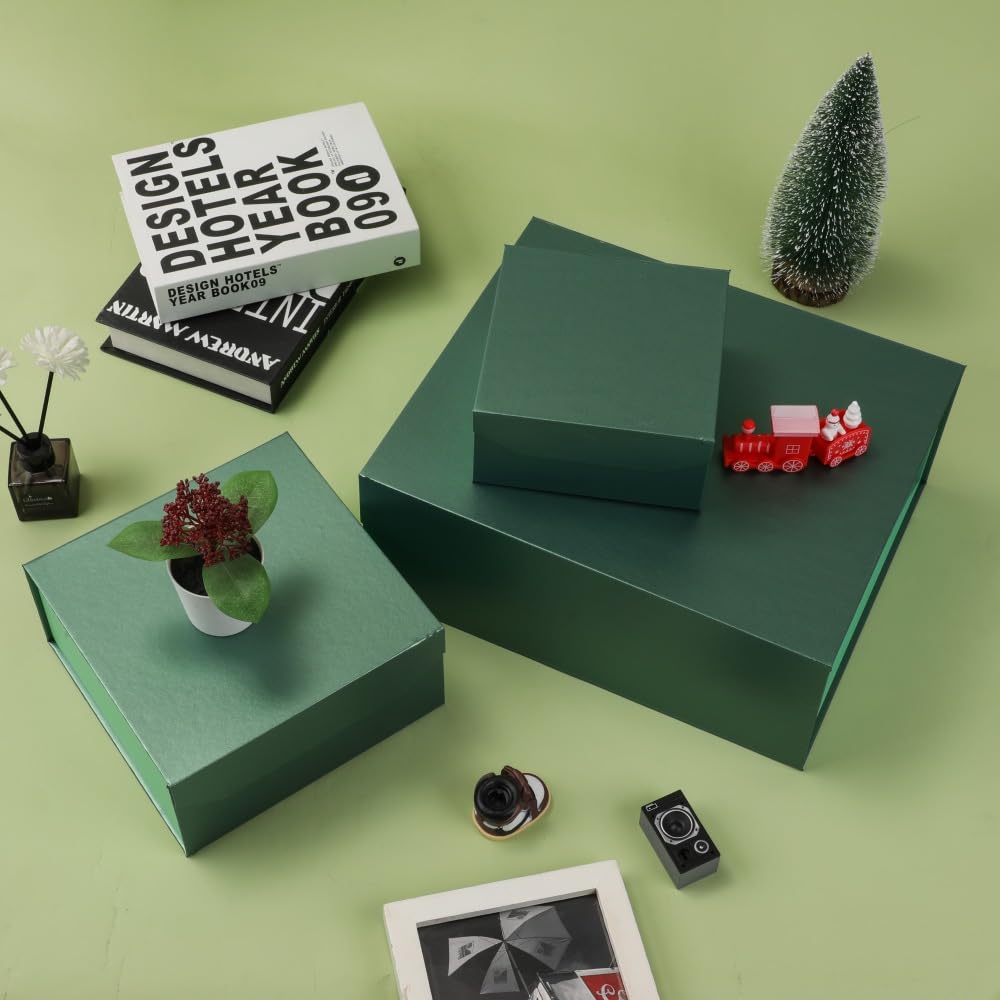 1 Pcs 6x6x3 Inch Green Magnetic Gift Box Small Magnetic Box with Crinkle Paper Green Small Gift Box with Shredded Paper Luxury Gift Boxes with Lids for Presents
