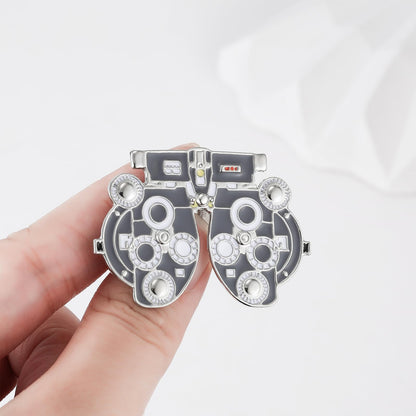 Medical Optometrists Enamel Brooch Ophthalmology Vision Test Optometry Pin Jewelry for Doctor Nurse Backpack Lapel Badge