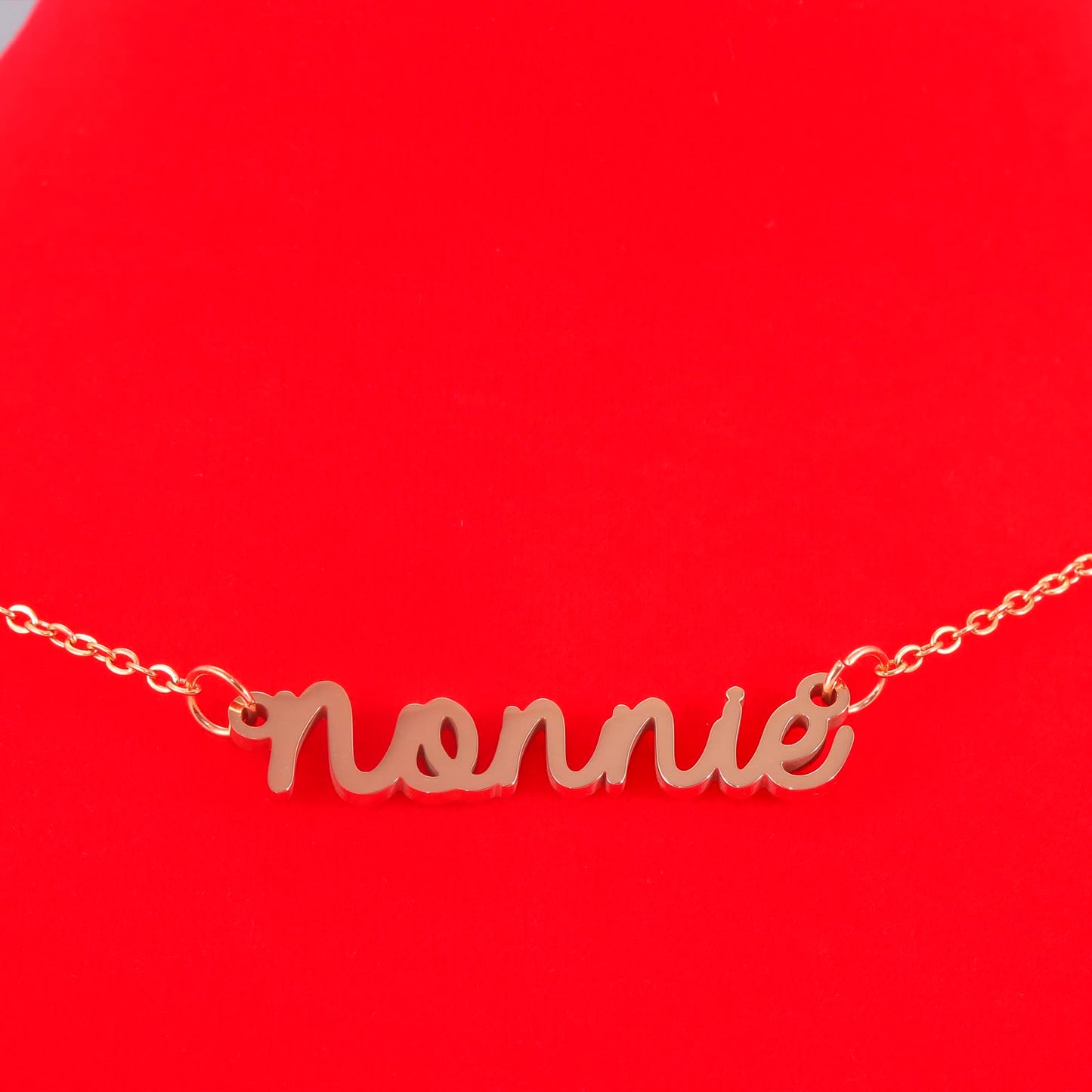 HUTIMY Nonnie Gift Necklace for Grandma Women Rose Gold Nonnies Mothers Day Ornament Best Nonnie ever Gifts