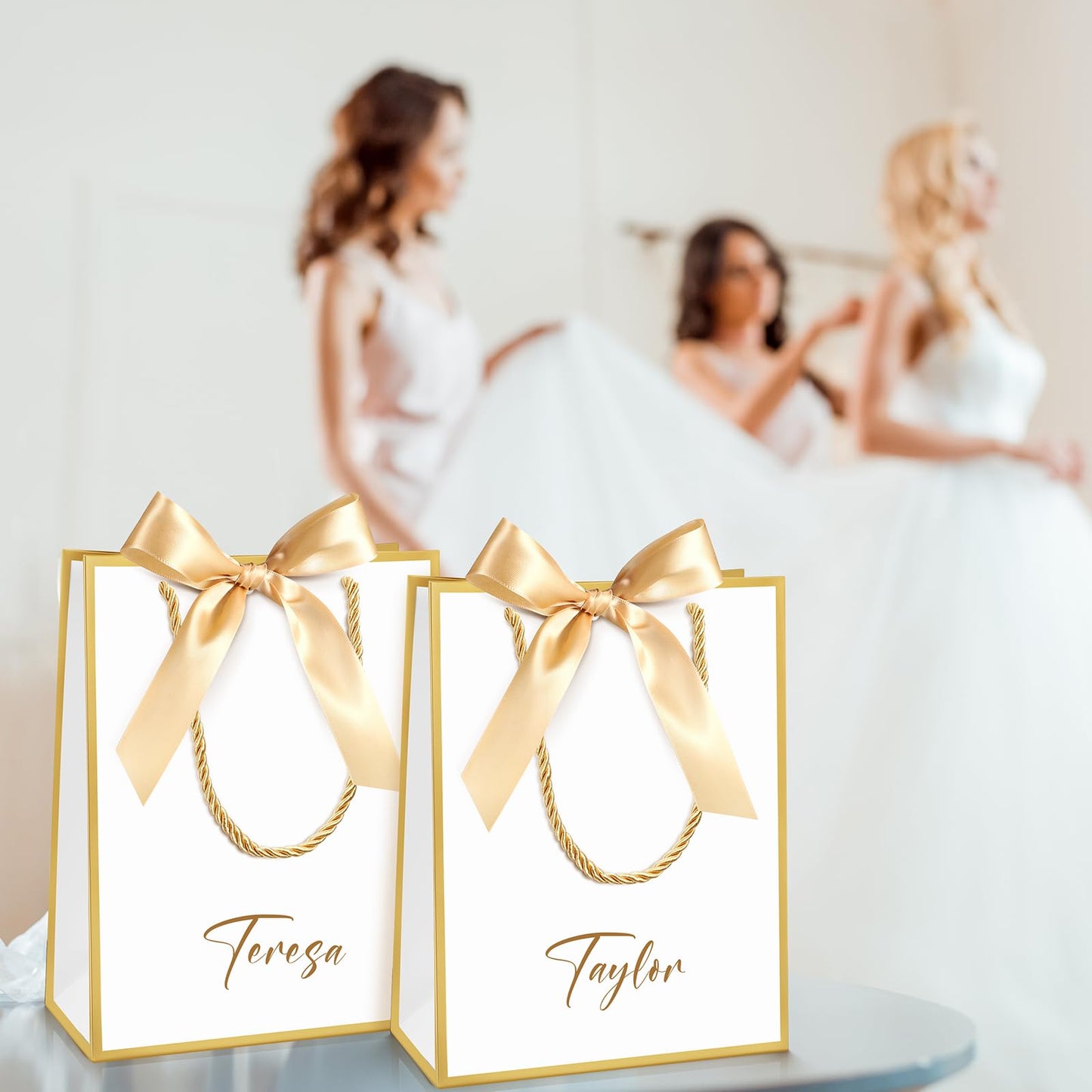 Silkfly 12 Pcs Wedding Paper Gift Bags with Handle 9x7x3.15'' Thank You Gifts Bags with Ribbon Bow Bridal Shower Gifts for Baby Shower Graduation Holiday Birthday Party Supplies (White,Gold)