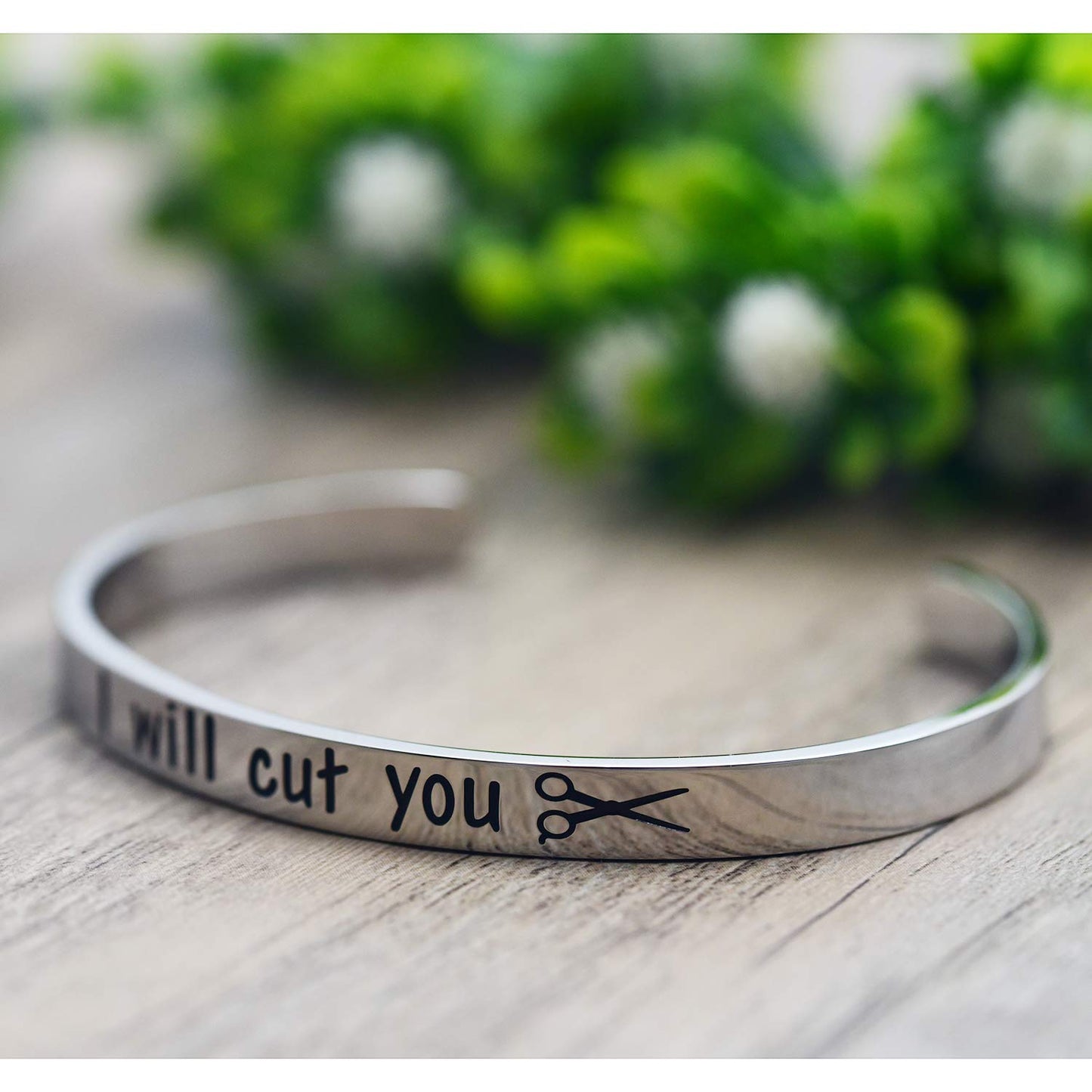 Melix Home Cosmetology Graduation Gift 2022 I Will Cut You Bracelet Gifts For Hairdresser Stylist Cosmetology Student