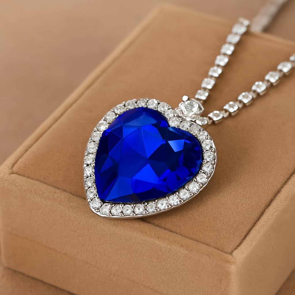 Titanic Heart of the Ocean Necklace Pendant