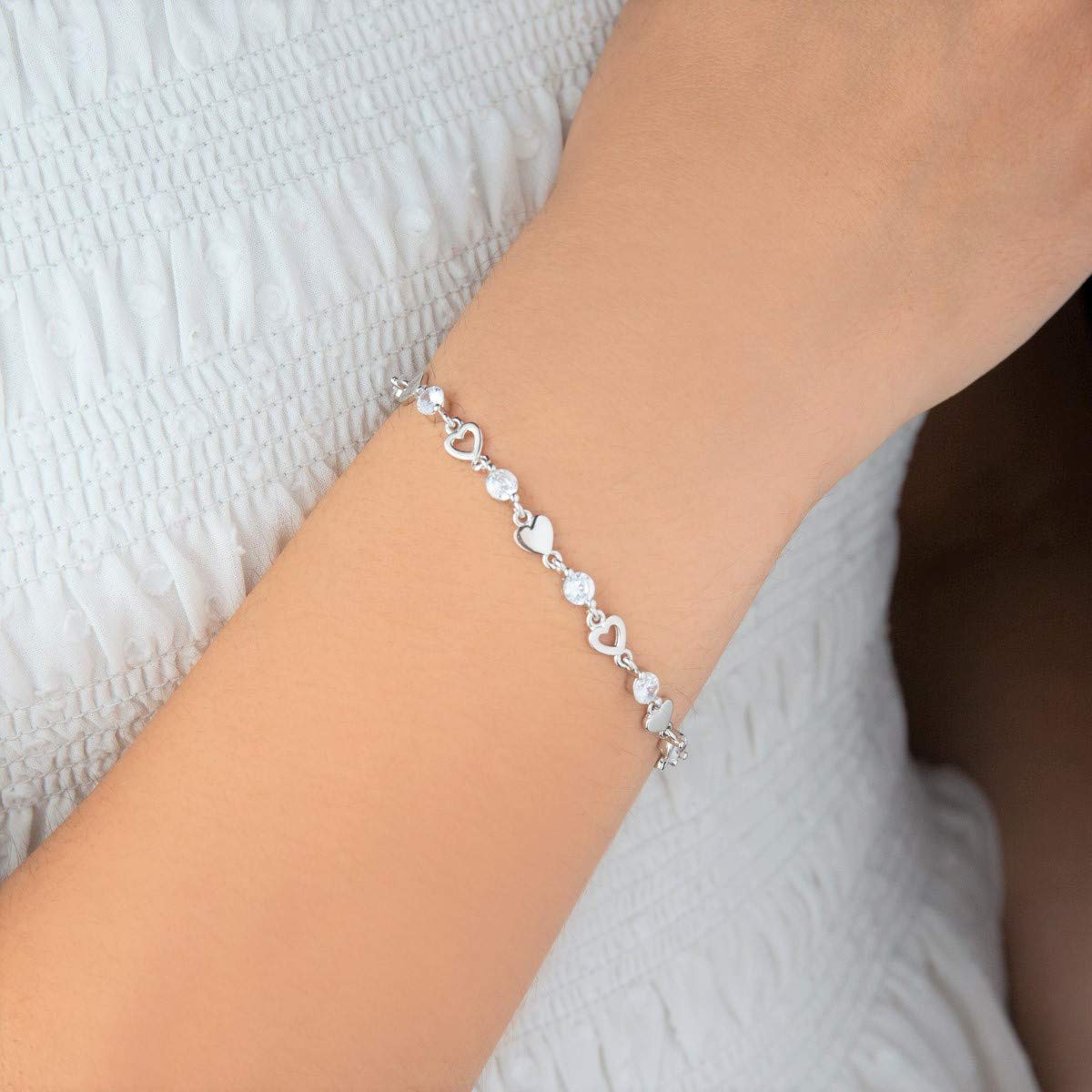 To My daughter in law Gifts, Daughter in law Bracelet, Daughter in law wedding, To my daughter in law birthday gifts for women, Christmas, valentine days
