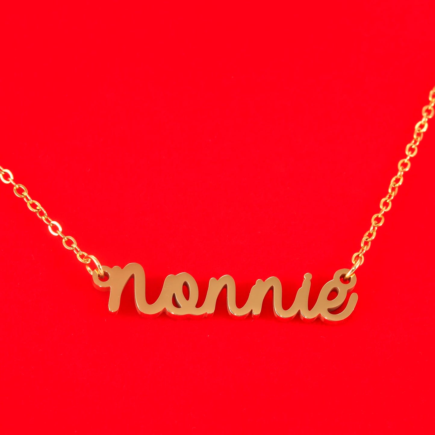 HUTIMY Nonnie Birthday Gifts for Grandma Women from Grandkids Items Personalized Best Nonnie Necklace