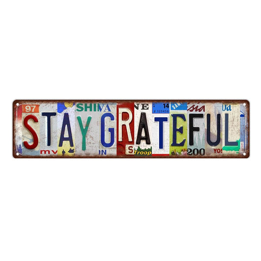 Vintage Stay Grateful Music Room Wall Decor， Street Signs Metal Tin Signs Suitable for Classroom, Bedroom, Library, Prayer Room Decoration, and Spiritual Purification Gift，Or band merch memorabilia accessories