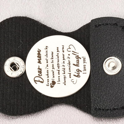 Sisadodo Pocket Hug Token Long Distance Relationship Keepsake Gifts for Women Birthday Christmas Gifts With Leather Keychain