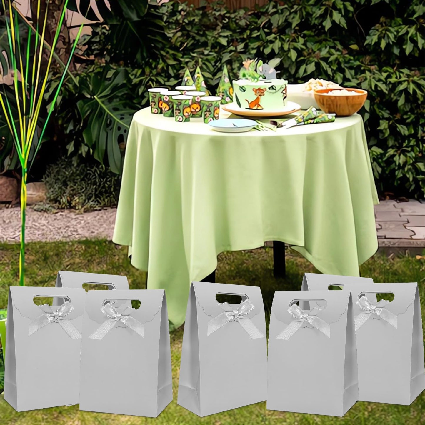 Patdefie Gift bags 4pcs Medium Size 7×4×10 inch Gift Bags with Handles For Party,Birthday,Favor,Weddings,Other Occasion (silver)