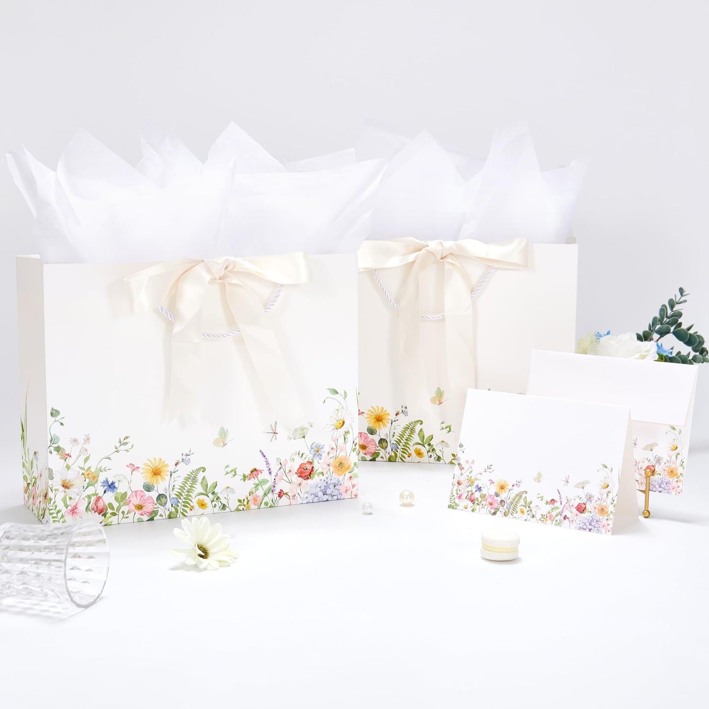 Crisky 2 Pack Wildflower Gift Bag with Tissue Paper and Cards for Wedding, Bridal Shower, Engagement, Bachelorette, Birthday, Tea Party