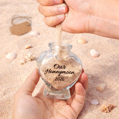 Honeymoon Sand Keepsake Jar 2026 - Heart-Shaped Glass Memory Jar with Exquisite Packaging - Wedding Gift for Newlyweds - Bridal Shower & Engagement