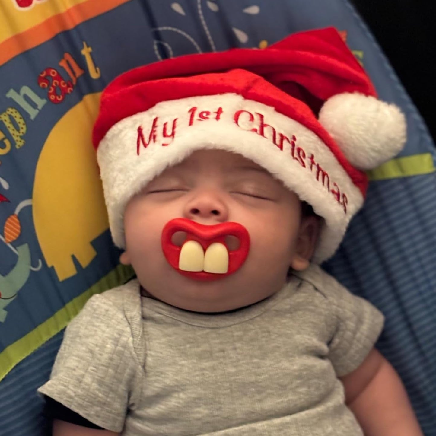 Funny Pacifiers for Babies, Newborn Pacifier 0-6-12-18 Months, Infants Pacifiers for 0-6 Months, Toddlers Mustache Pacifier, Baby Gift Pacifiers for Boys and Girls