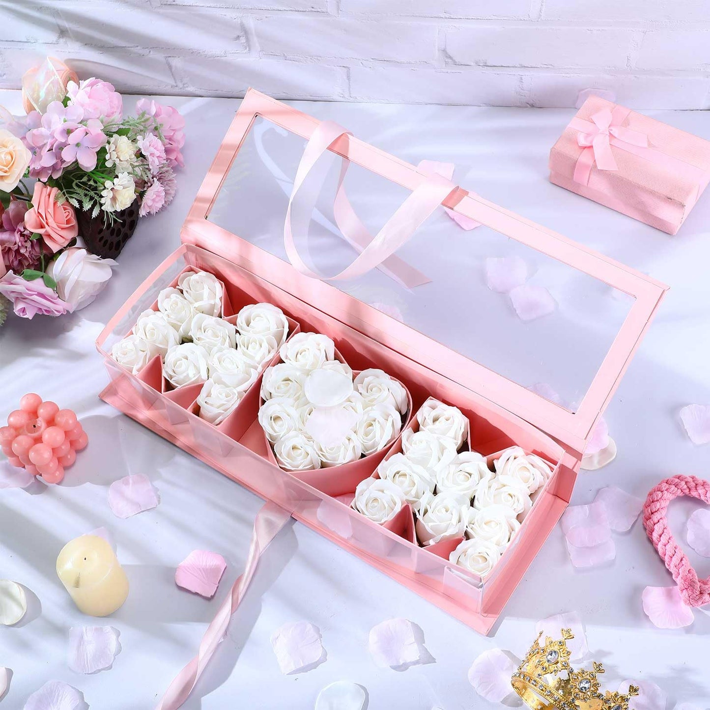 Thiccywoov 1 Pcs Mother's Day Flower Box with 30 Scented Flowers Mom Letter Shaped Fillable Boxes Floral Gift Packaging for Arrangement Mother's Day, Birthday Gift(Pink Box, White Flower)