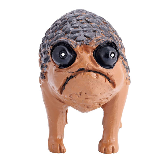 Kvekstio Ugly Funny Grumpy Frog Statue, Weird Resin Angry Toad Sculpture for Outdoor Garden Yard, Novelty Home Office Desk Decor, Unique House Warming Frog Gift Decoration