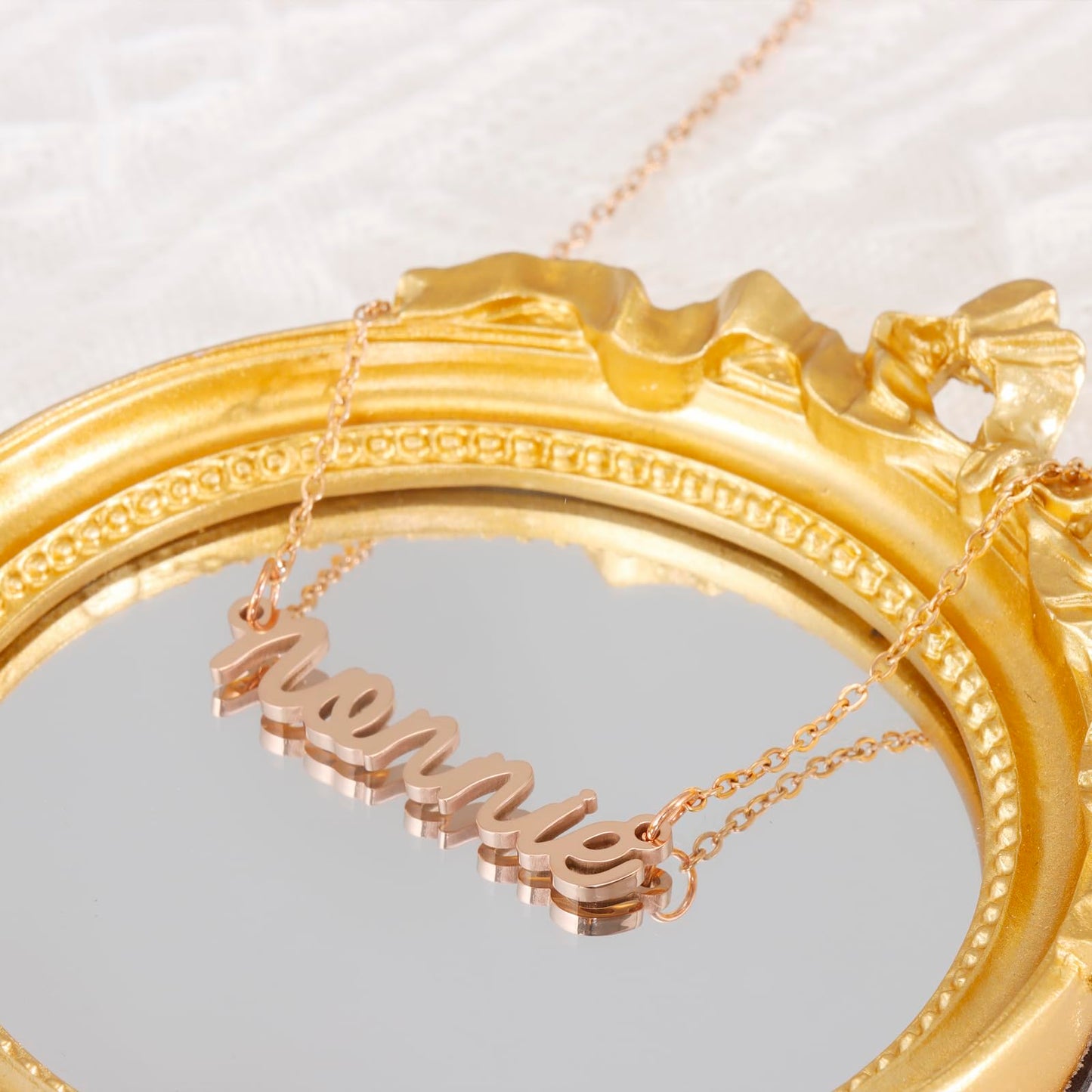 HUTIMY Nonnie Gift Necklace for Grandma Women Rose Gold Nonnies Mothers Day Ornament Best Nonnie ever Gifts