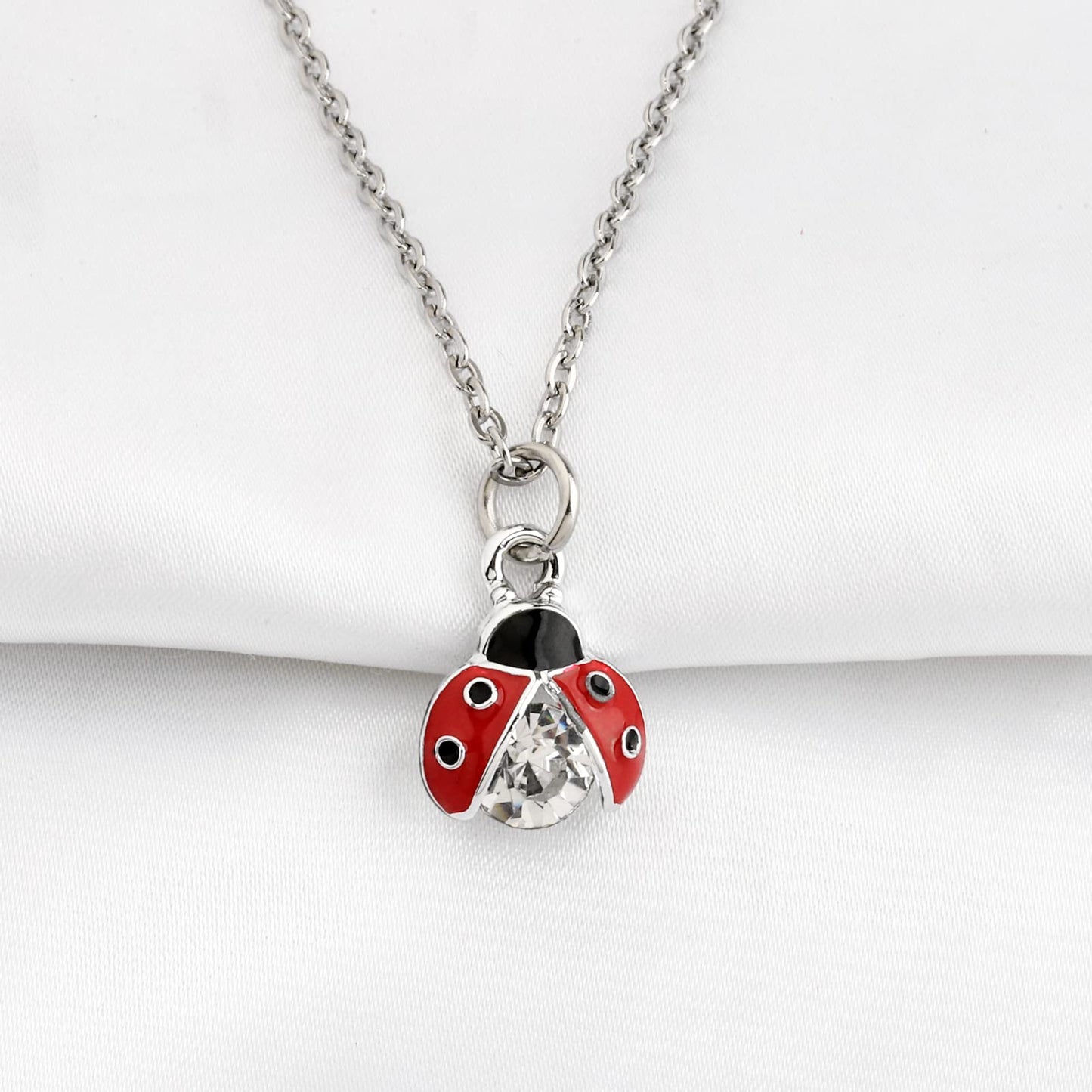 FUSTMW Ladybug Pendant Necklace Ladybug Gifts Jewelry Ladybug Necklace Charm Inspirational Gifts for Women