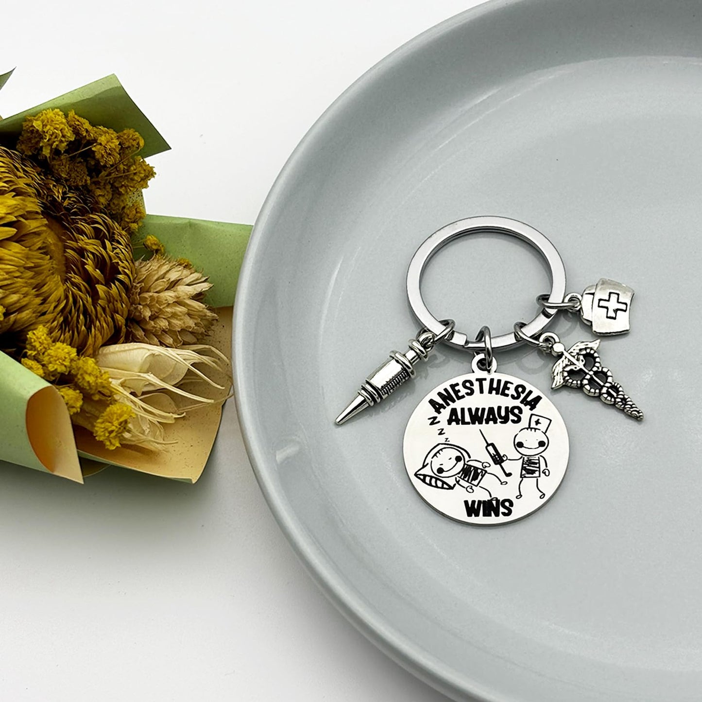 Anesthesia Gifts Nurse Anesthetist Keychain for Christmas Graduation Retirement Appreciation Gifts for Anesthesiologist ICU RN ER Nurse Thank You Gift for Anesthesia Tech Week Anesthesiology Keyring
