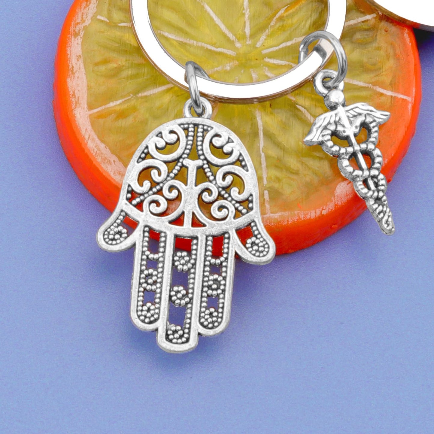 Massage Therapist Gifts Massage Therapist Keychain Massage Therapist Appreciation Gifts Massage Therapy Graduation Gift Therapy Gifts for Therapist Massage Funny Masseuse Gifts Keychain Gift Ideas