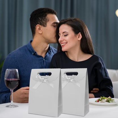 Patdefie Gift bags 4pcs Medium Size 7×4×10 inch Gift Bags with Handles For Party,Birthday,Favor,Weddings,Other Occasion (silver)